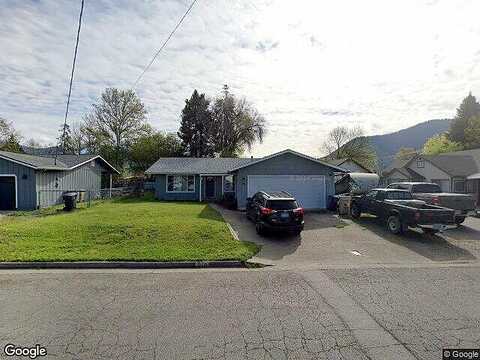 Fern, GRANTS PASS, OR 97526