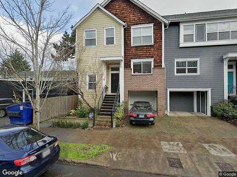Virginia, PORTLAND, OR 97239