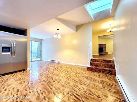Burnside, TOBYHANNA, PA 18466