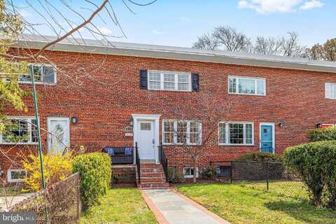 Earl, ALEXANDRIA, VA 22314