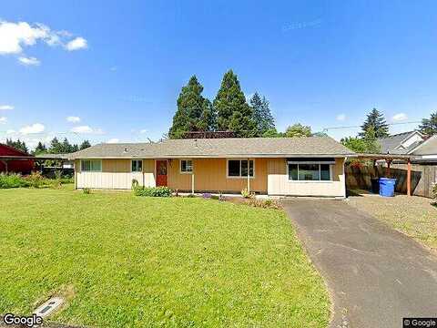 Kendra, EUGENE, OR 97404