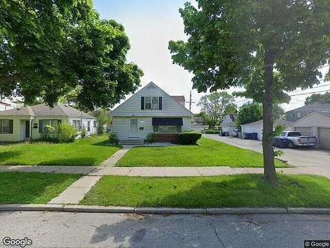 77Th, MILWAUKEE, WI 53222