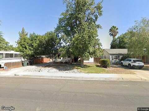 Howard, VISALIA, CA 93277