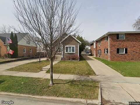 94Th, MILWAUKEE, WI 53227