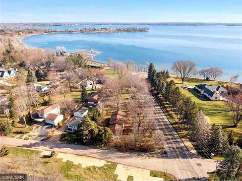Shore, WAYZATA, MN 55391