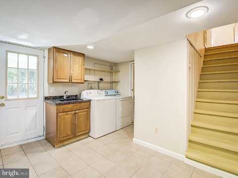 Quantico, ARLINGTON, VA 22205