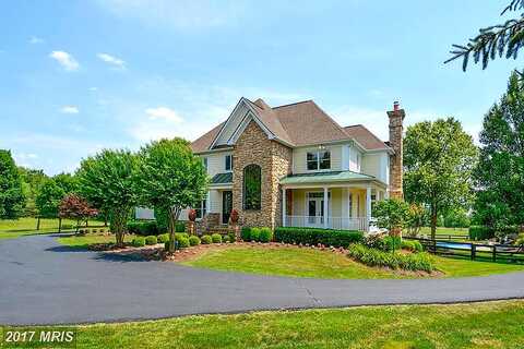 Twin Maple, LEESBURG, VA 20176