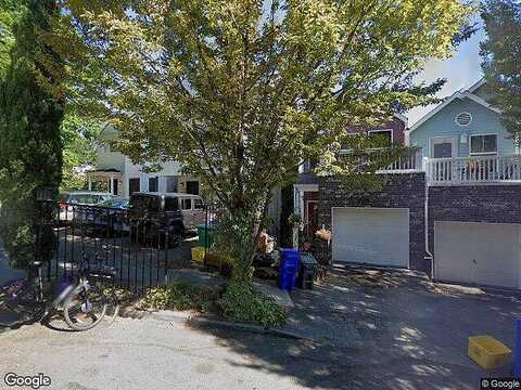 Montgomery, PORTLAND, OR 97201