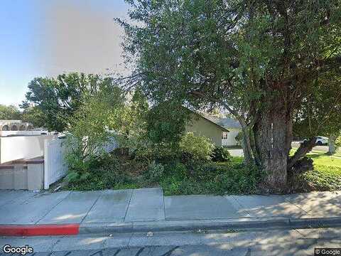 Commonwealth, FULLERTON, CA 92831