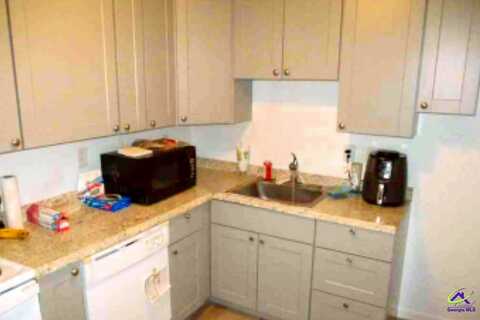 Elizabeth, PERRY, GA 31069