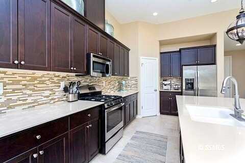 Golf, LEMOORE, CA 93245