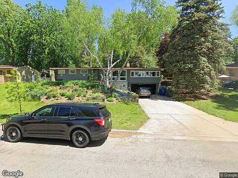 Howell, SAINT PAUL, MN 55116