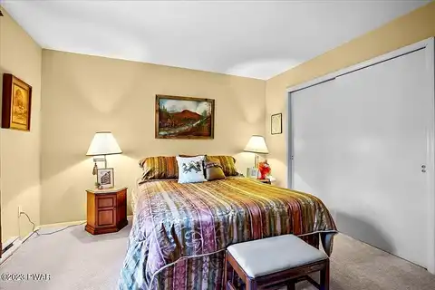 Spruce Lake, MILFORD, PA 18337