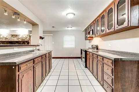 Jordan, GRAND PRAIRIE, TX 75050