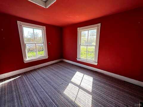 Lindsay, FOREST, VA 24551