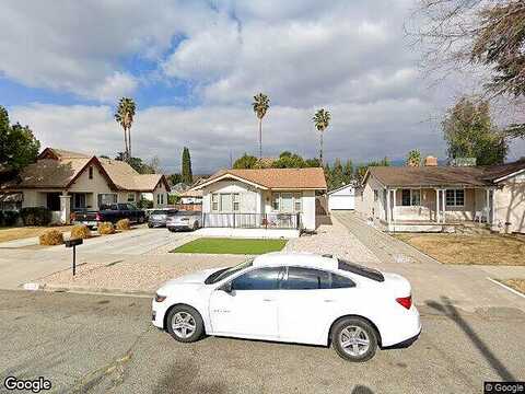 25Th, SAN BERNARDINO, CA 92405