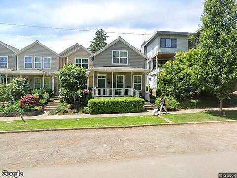 1St, LAKE OSWEGO, OR 97034