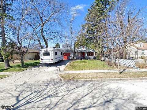 96Th, MILWAUKEE, WI 53228