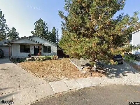 Dorrie, BEND, OR 97702