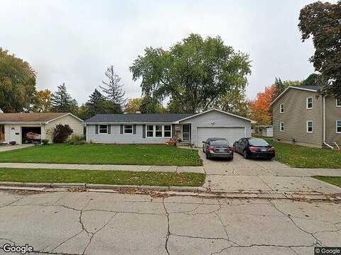 Alvina, GREEN BAY, WI 54303