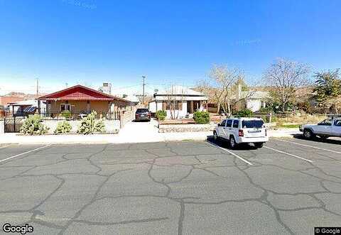 Oak, KINGMAN, AZ 86401