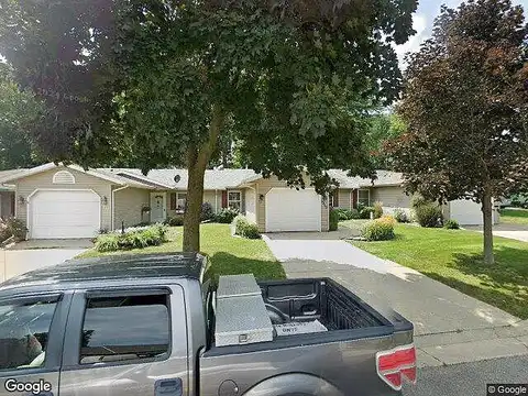 Pershing, WORTHINGTON, MN 56187