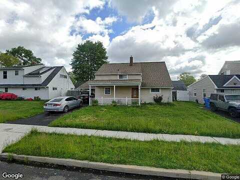 Greenbrier, LEVITTOWN, PA 19057