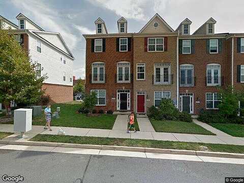 Hay, ASHBURN, VA 20147