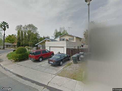 Cortadera, ORANGEVALE, CA 95662
