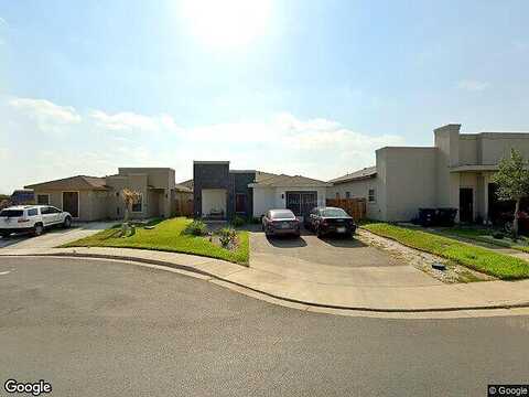 Gia, LAREDO, TX 78046