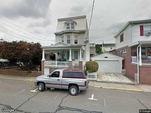North, MINERSVILLE, PA 17954