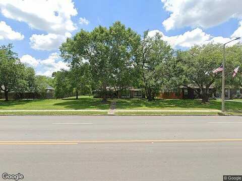 7Th, BAY CITY, TX 77414