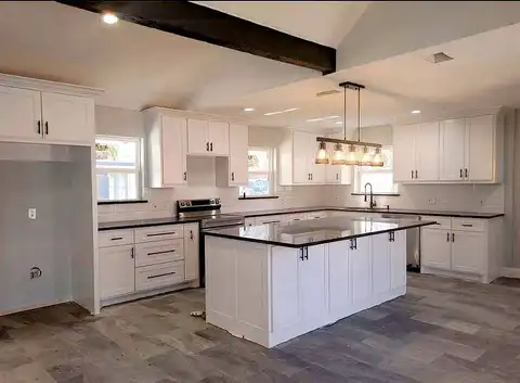 Middleton, GRAND PRAIRIE, TX 75051