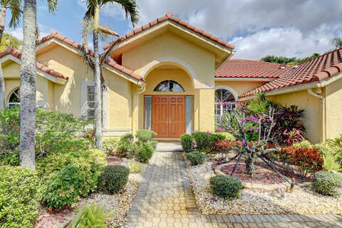 Desmond, BOYNTON BEACH, FL 33472