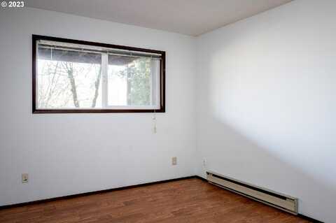17Th, PORTLAND, OR 97219