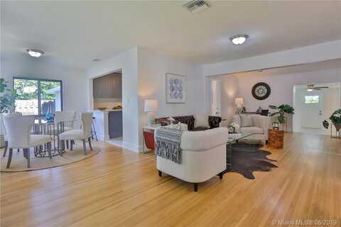 37Th, OAKLAND PARK, FL 33334