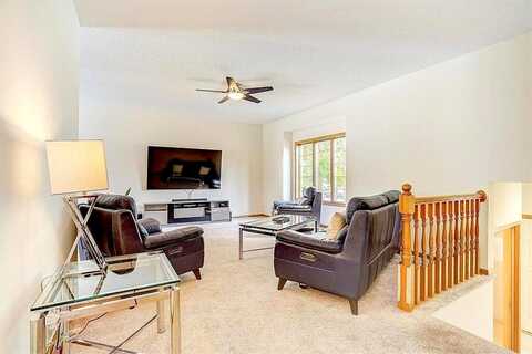 90Th, MINNEAPOLIS, MN 55445