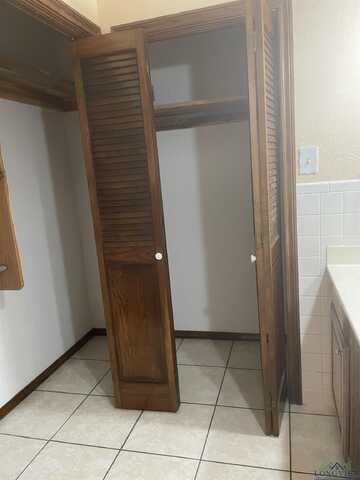 Wiley Page, LONGVIEW, TX 75605