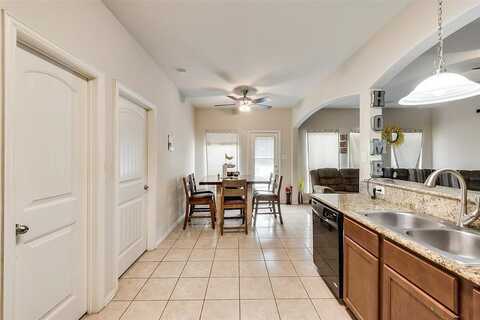Antonio, WAXAHACHIE, TX 75165