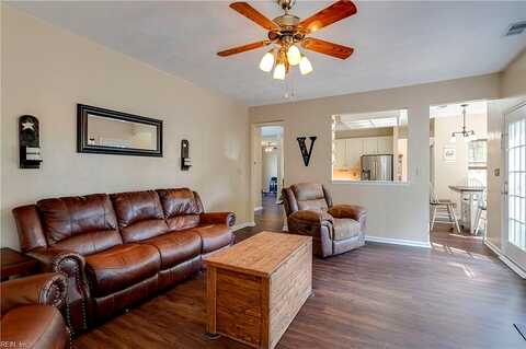 Green Wing, SUFFOLK, VA 23434