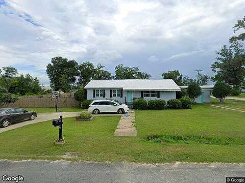 7Th, MARIANNA, FL 32446