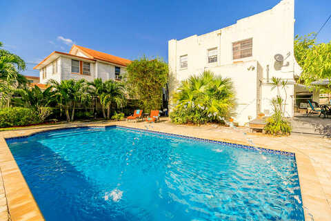 Federal, Lake Worth, FL 33460