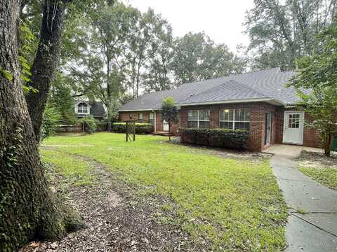Lancaster, CRESTVIEW, FL 32539