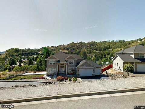 Daysha, ROSEBURG, OR 97471