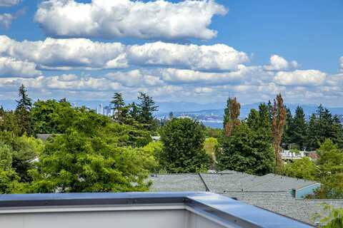 Grow, BAINBRIDGE ISLAND, WA 98110