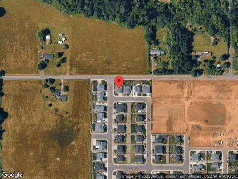 9Th, LA CENTER, WA 98629
