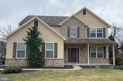 Laura, HARRISBURG, PA 17110