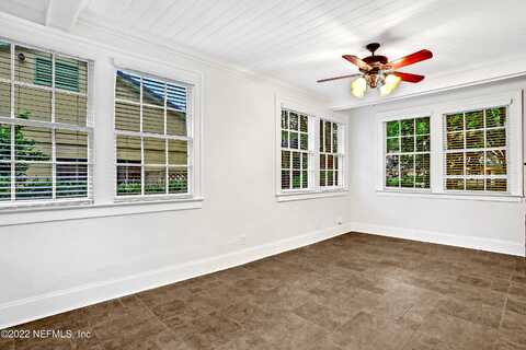 River, JACKSONVILLE, FL 32207