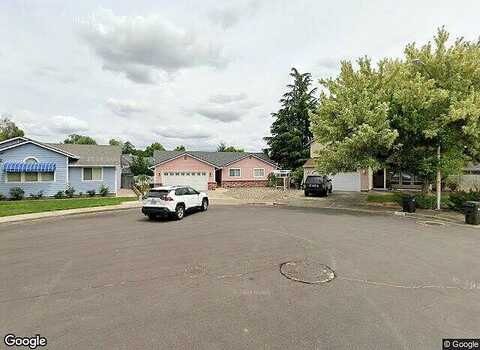 Jennifer, ROSEBURG, OR 97471