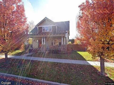 Ivy, REDMOND, OR 97756
